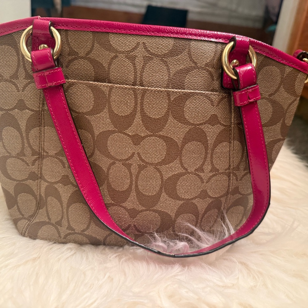 Coach Tan and Pink Shoulder Bag - Picture 8 of 9